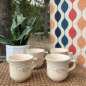 Pfaltzgraff Remembrance Floral Ceramic Cup/Mug Set of Four vintage
